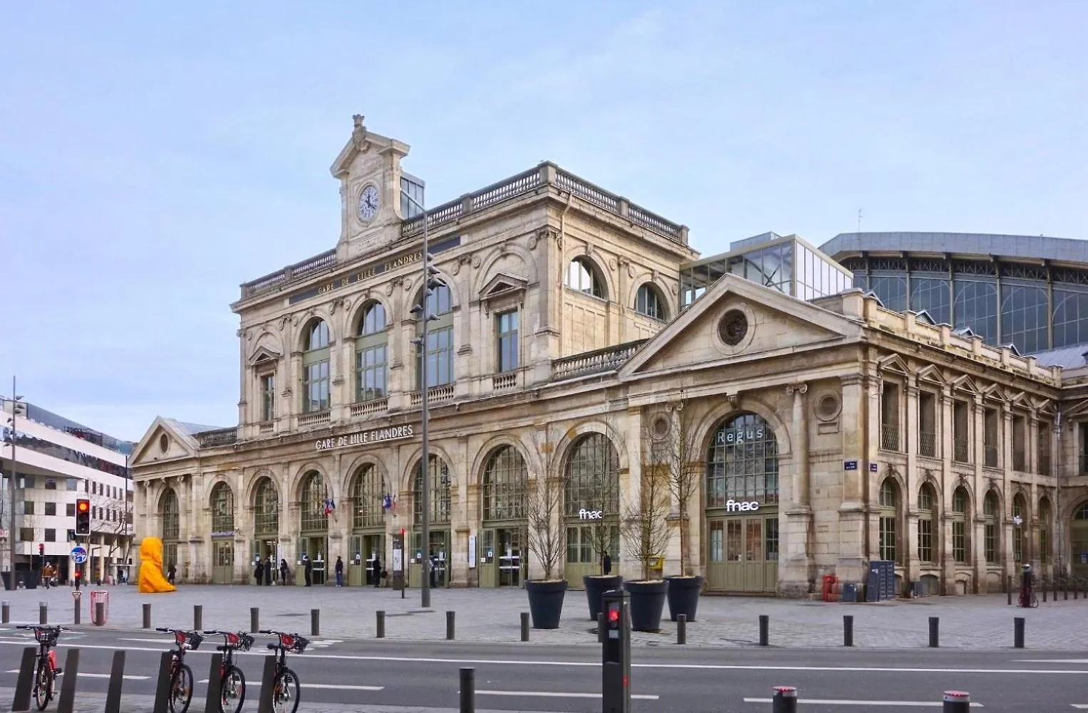 Large 130 M² 4-Bedroom Apartment Lille 0*,  France